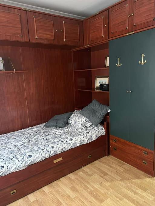 Apartment Piso 5 Min A Pie Del Centro Parking Gratis Valladolid